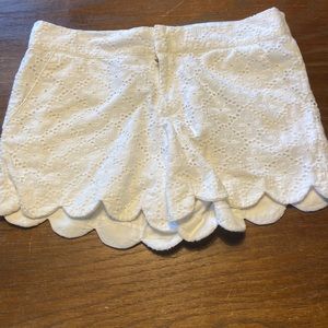 Lilly Pulitzer Buttercup Short. Size 4